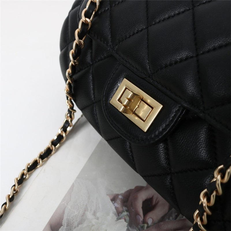 black_leather_qulited_shoulder_ellipse_flap_chain_bags_crossbody_purses_8