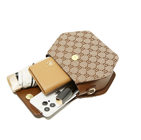 brown_leather_letter_graphic_shoulder_bag_mini_crossbody_bags_with_cat_charm_2__1