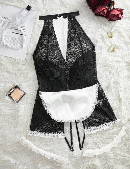 Plus Size Black Lace Maid Costume Outfit