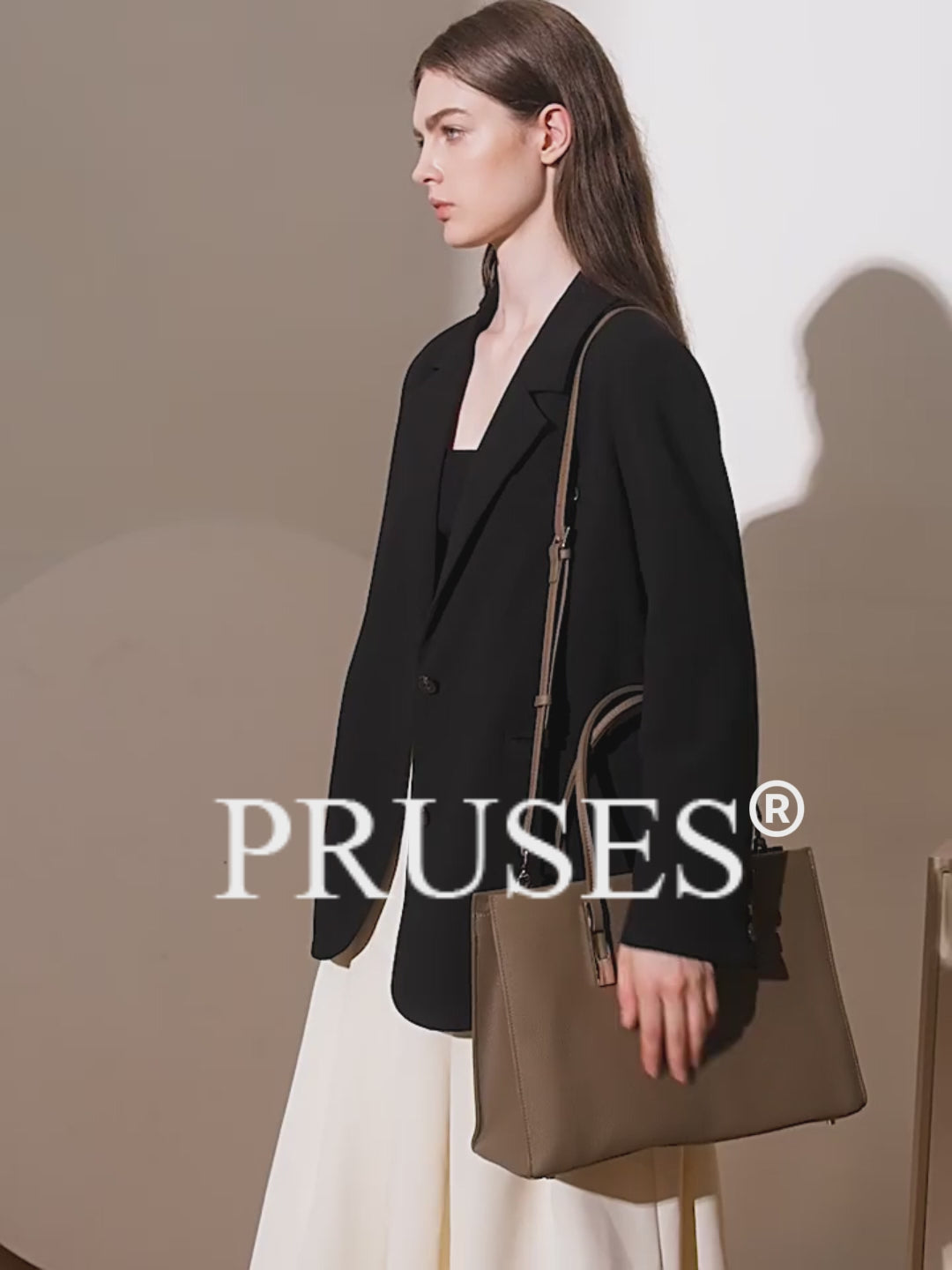 Womens Large Capacity Leather Tote Bag  detail PRUSES vedio