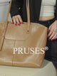 women Camel  Minimalist Vegetable-Tanned Leather Tote Bag pruses vedio