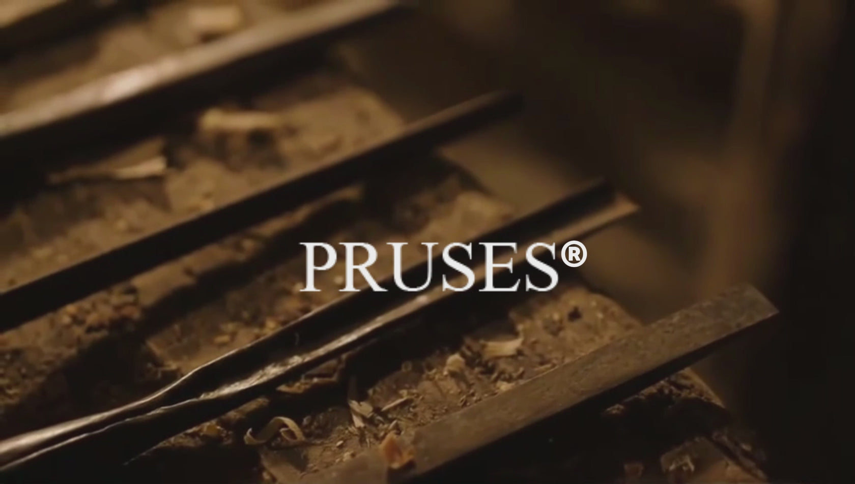 PRUSES Handmade Genuine Leather Bag video explain