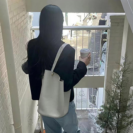 white_leather_minimalist_bucket_bags_large_tote_bag