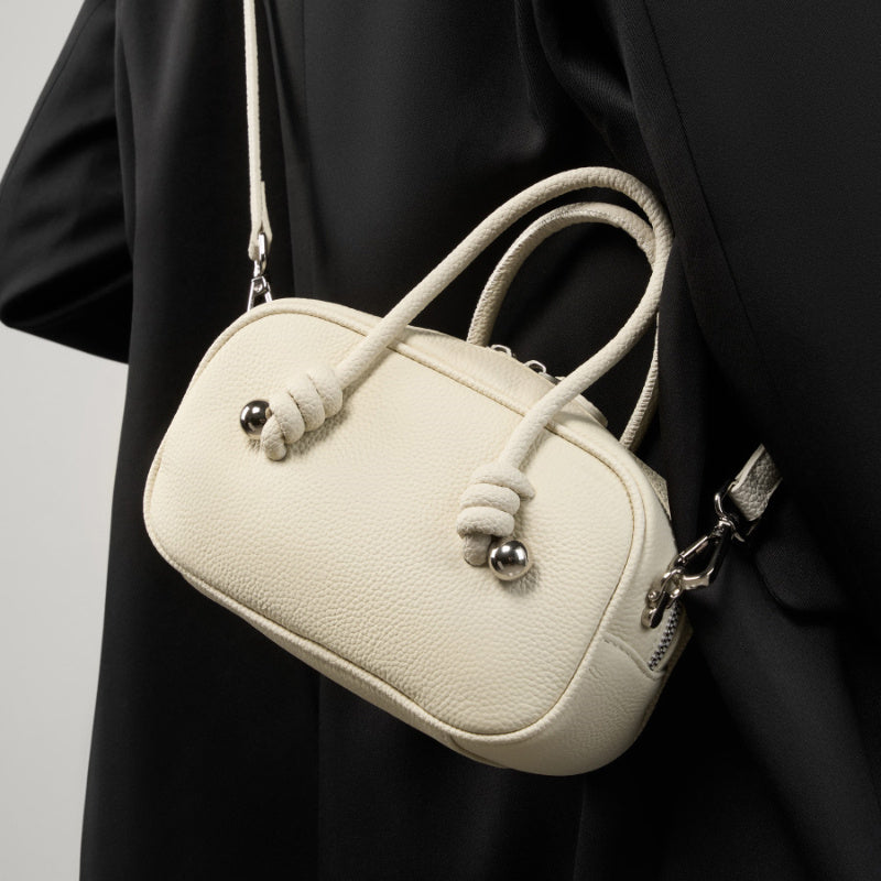 white_leather_minimalist_handbags_double_zipper_mini_crossbody_bag_2