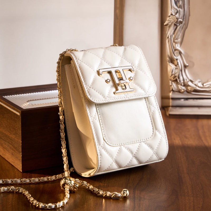 white_leather_quilted_square_chain_bag_flap_mini_crossbody_bags_with_buckle_4