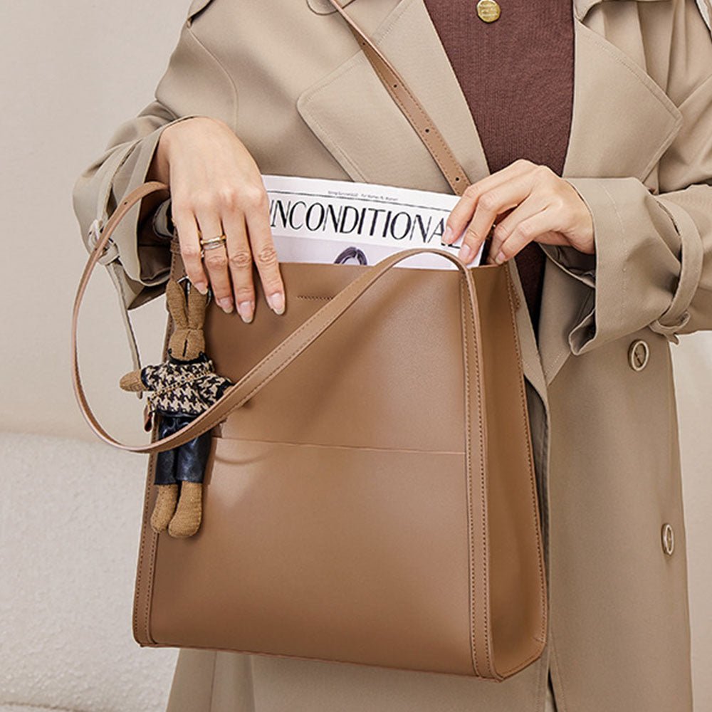 Women Elegant Genuine Leather Tote Bag With Rabbit Pendant | PRUSES - PRUSES
