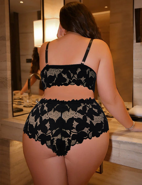 Women Plus Size Black Floral Lace Hollow Out Bra and Panty Set - PRUSES
