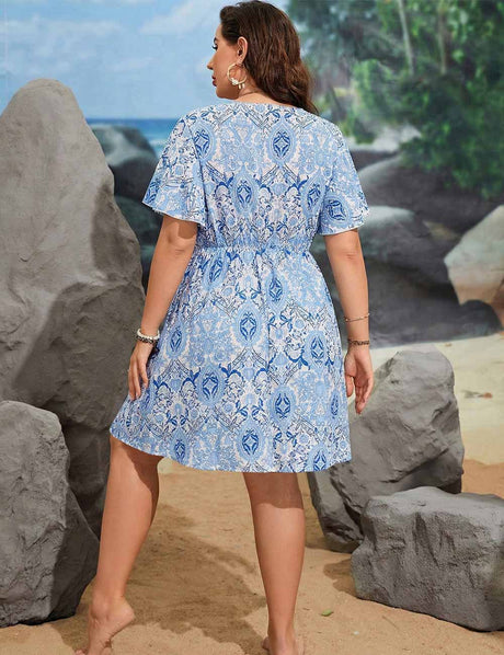 Plus Size Blue Boho V-Neck Short Sleeve Vacation Dress Back View