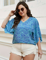 Women Plus Size Blue Wave Print Loose Top | PRUSES - PRUSES