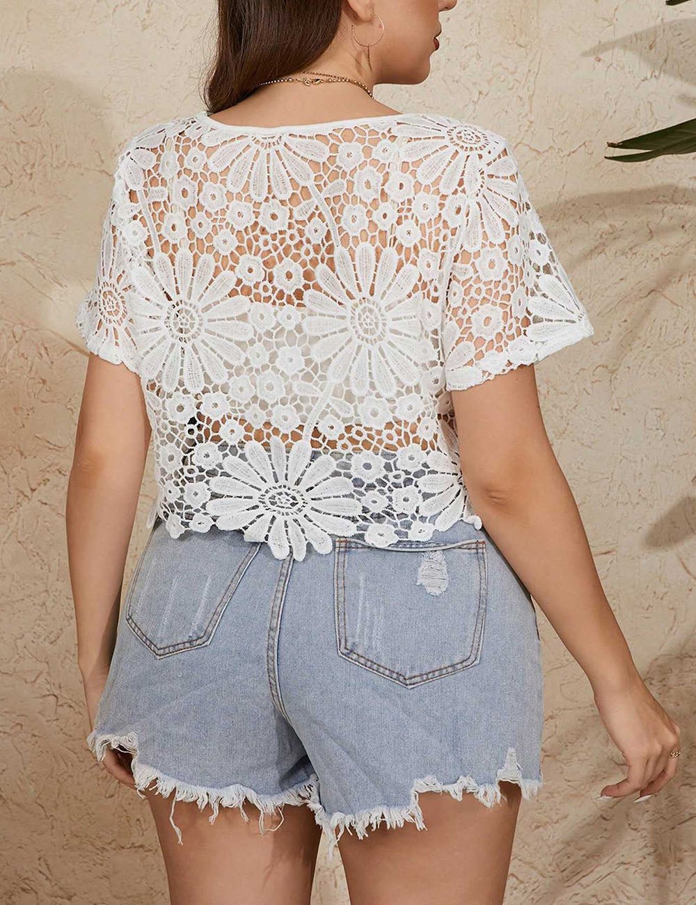 Women Plus Size Breezaya Floral Guipure Lace Crop Top | PRUSES - PRUSES