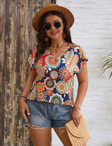 Women Plus Size Geometric Print V - Neck Blouse | PRUSES - PRUSES