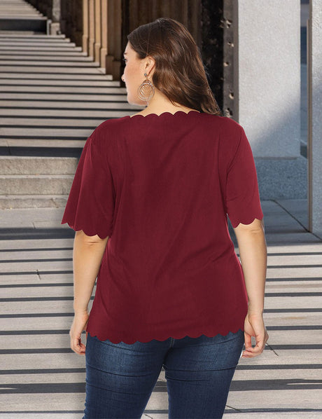 Women Plus Size Leopard Print Lip Wavy Edge T-Shirt | PRUSES - PRUSES