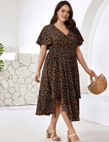 Women Plus Size Pocketed V - Neck Floral Maxi Dress | PRUSES - PRUSES