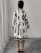 Women Plus Size V - Neck Puff Sleeve Printed Midi Dress - PRUSES