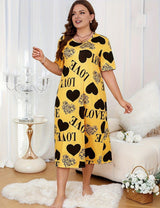 Women Plus Size Yellow Heart Pattern Short Sleeve Nightgown