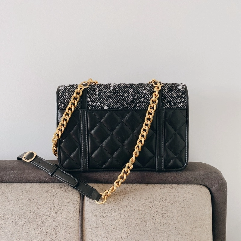 women_s_black_leather_quttied_bag_large_size_with_chain_9