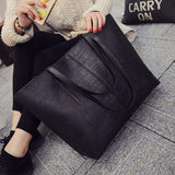 women_s_black_stripe_large_tote_bag_4__3